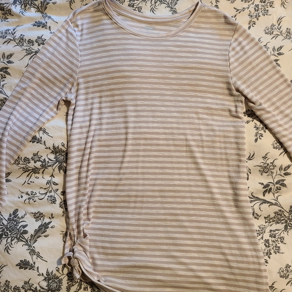 Tunic - Picture 3 of 4